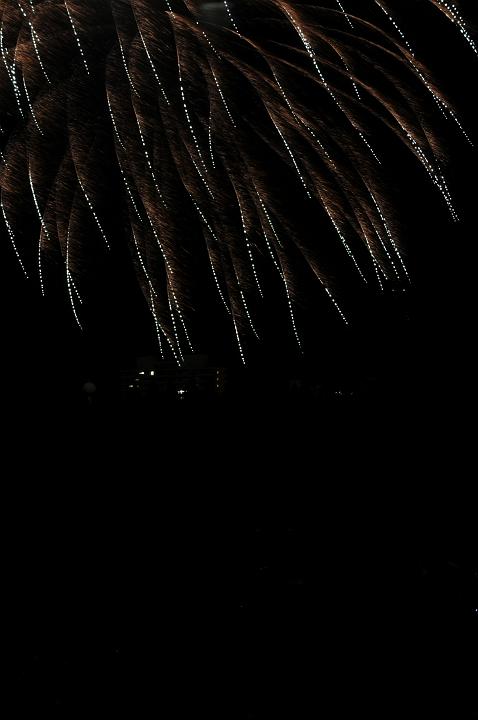081104_194203_0.jpg