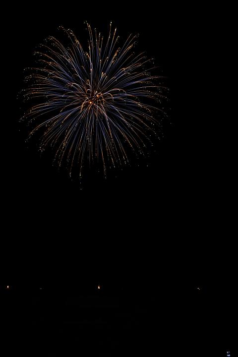090804_194858_0.jpg