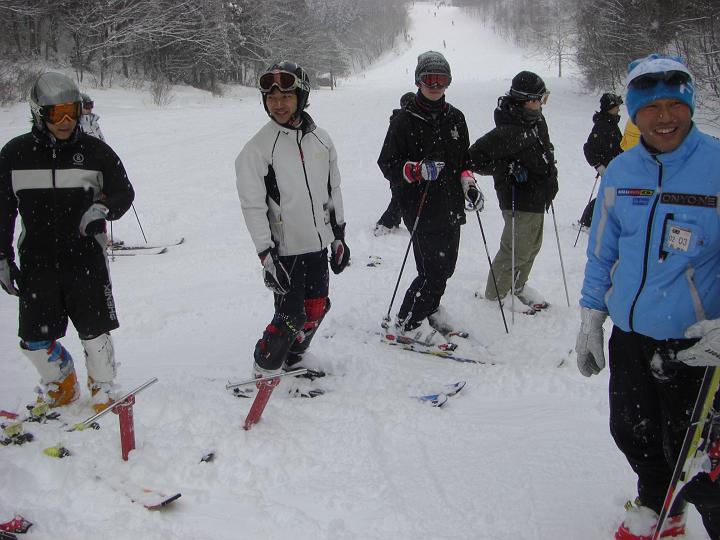 080203_123706_0.jpg