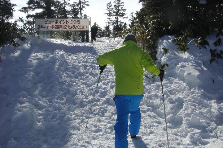 081221_123047_0.jpg