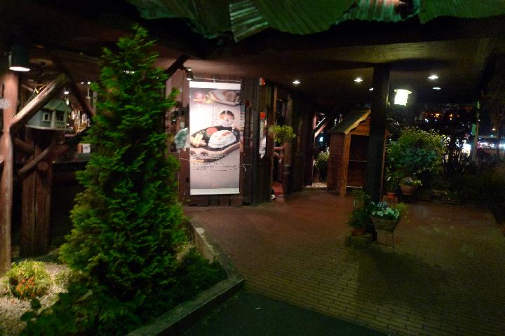 090504_222255_0.jpg