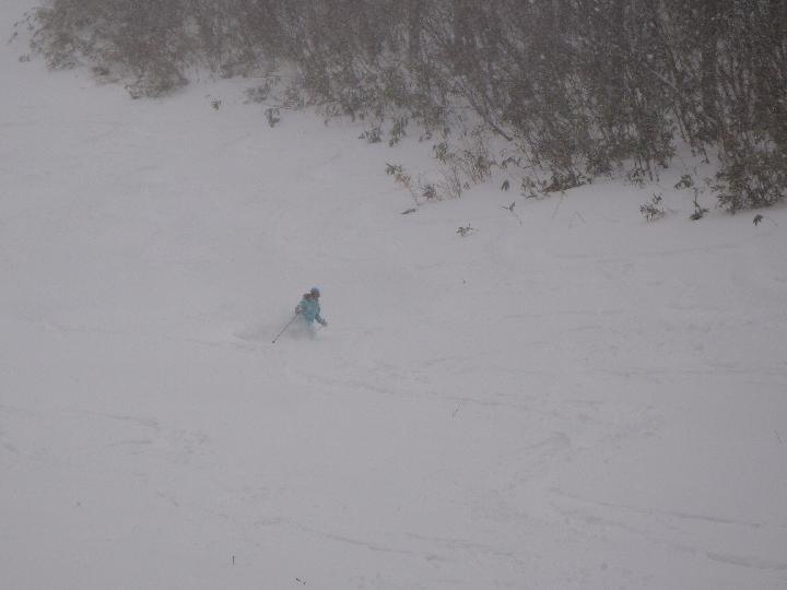 090102_112152_1.jpg