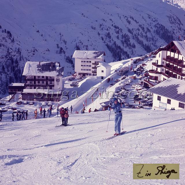 r0000007010.jpg