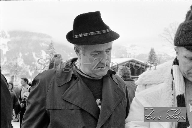 b0000638103.jpg