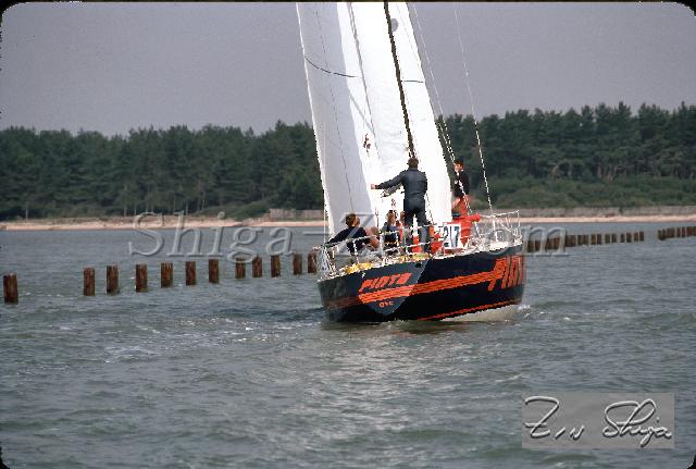 s0000112118.jpg