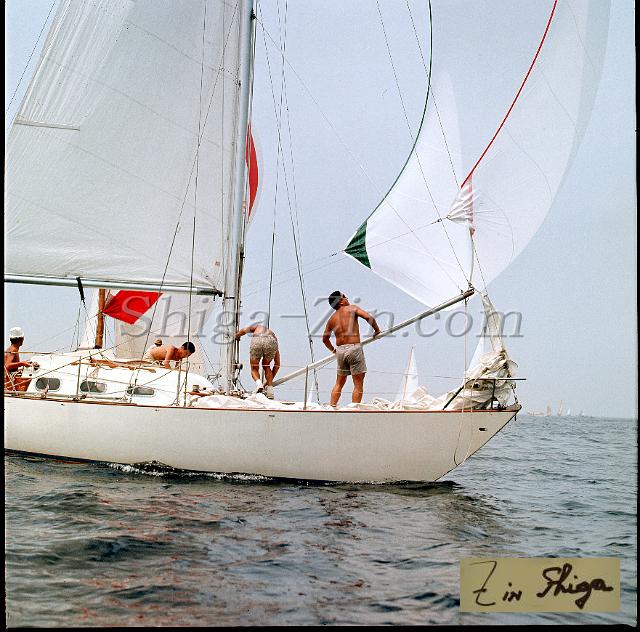 r0000046018.jpg