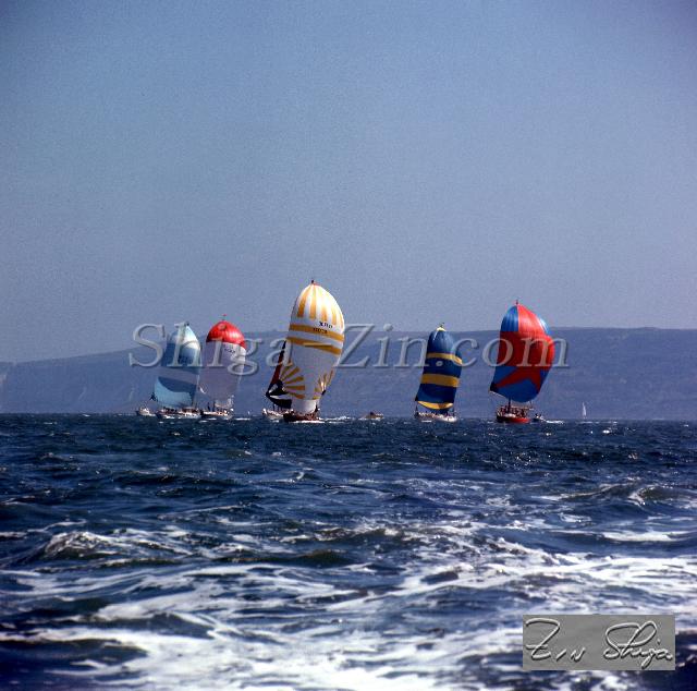 r0000161125.jpg