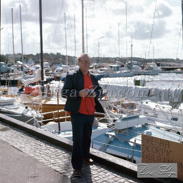 r0000172104.jpg