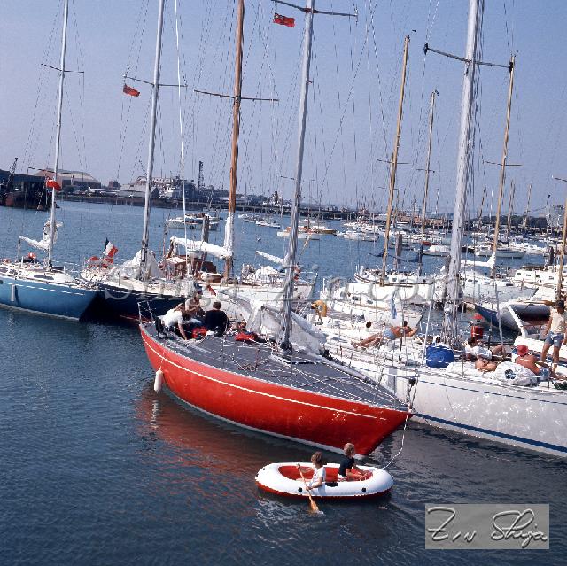 r0000179117.jpg