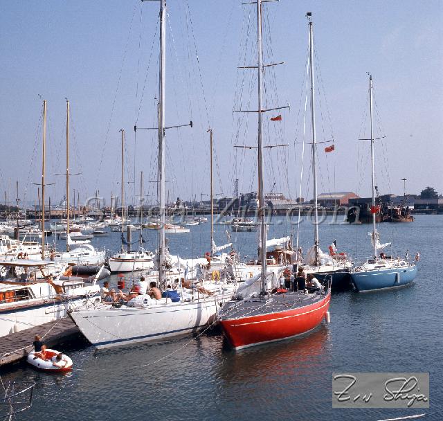 r0000179124.jpg