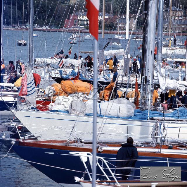 r0000180103.jpg